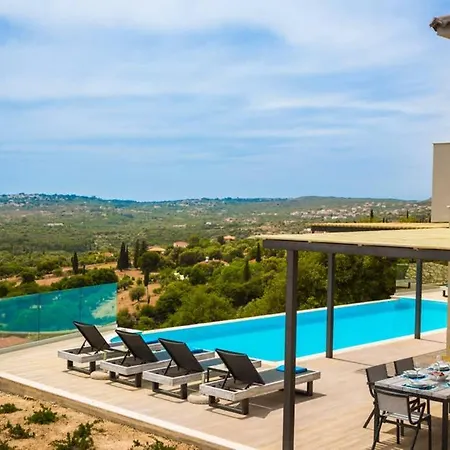 ヴィラ New Blue With Private Pool At Trapezaki Afrato
