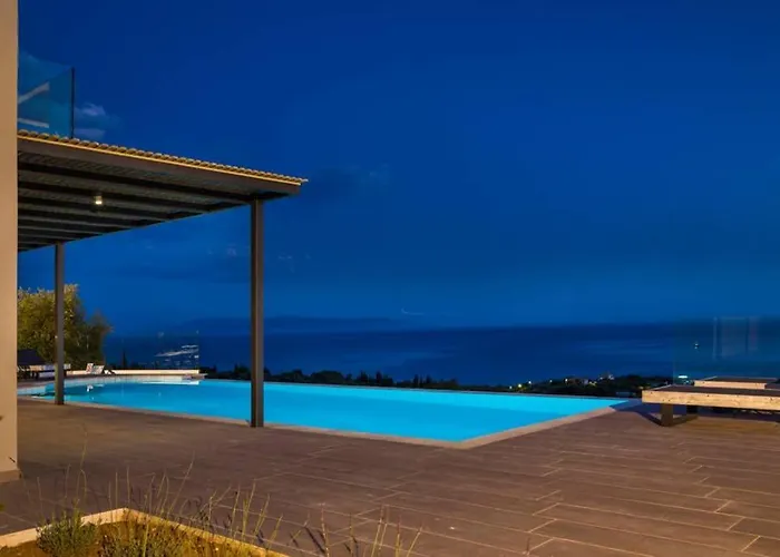 Villa New Blue With Private Pool At Trapezaki Afrato
